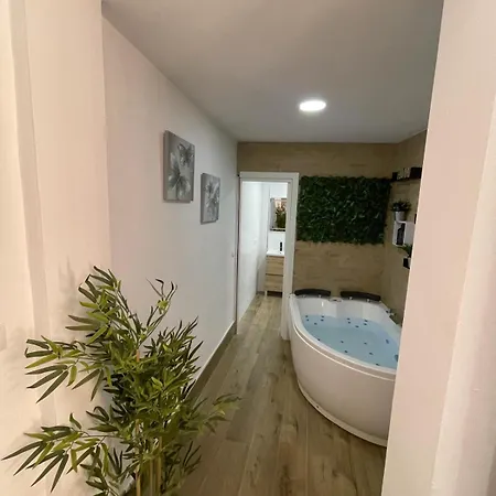 Apartmán Estudio Bf Jacuzzi Jerez *