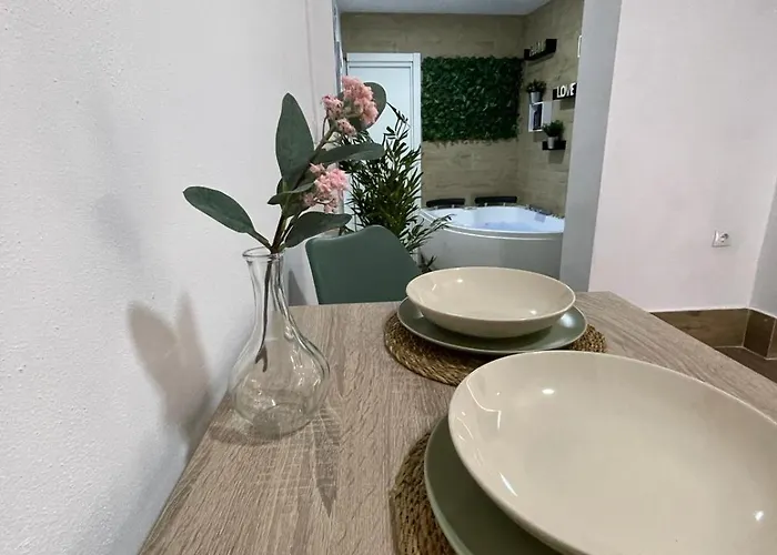 Estudio Bf Jacuzzi Jerez Χέρεζ